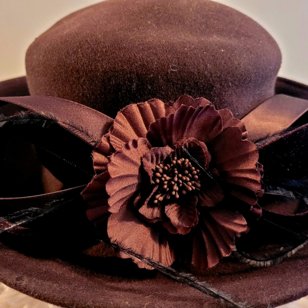 Brown Monochromatic Headress
